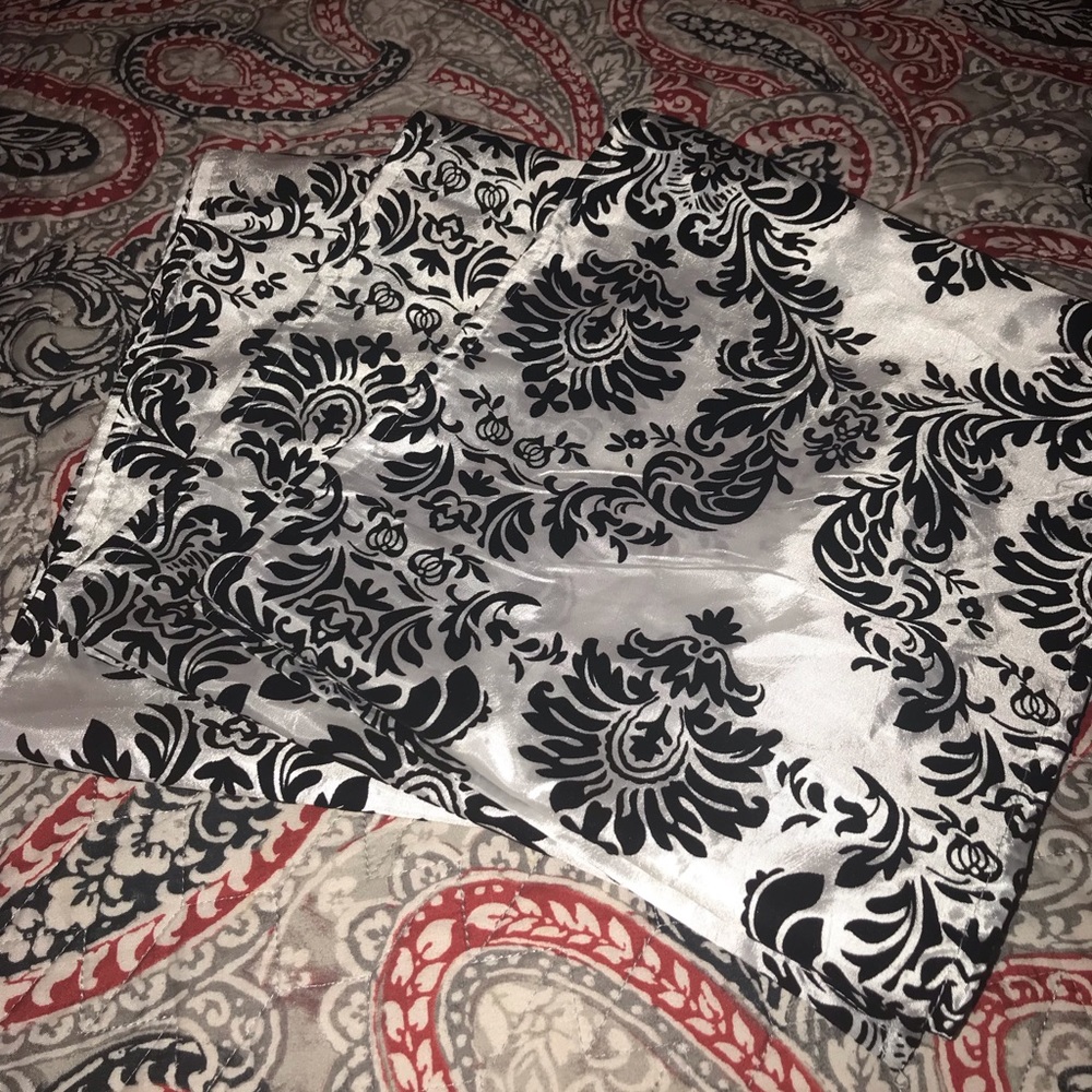 White and Black Table Runners ~8’ Long (3 pc set)
